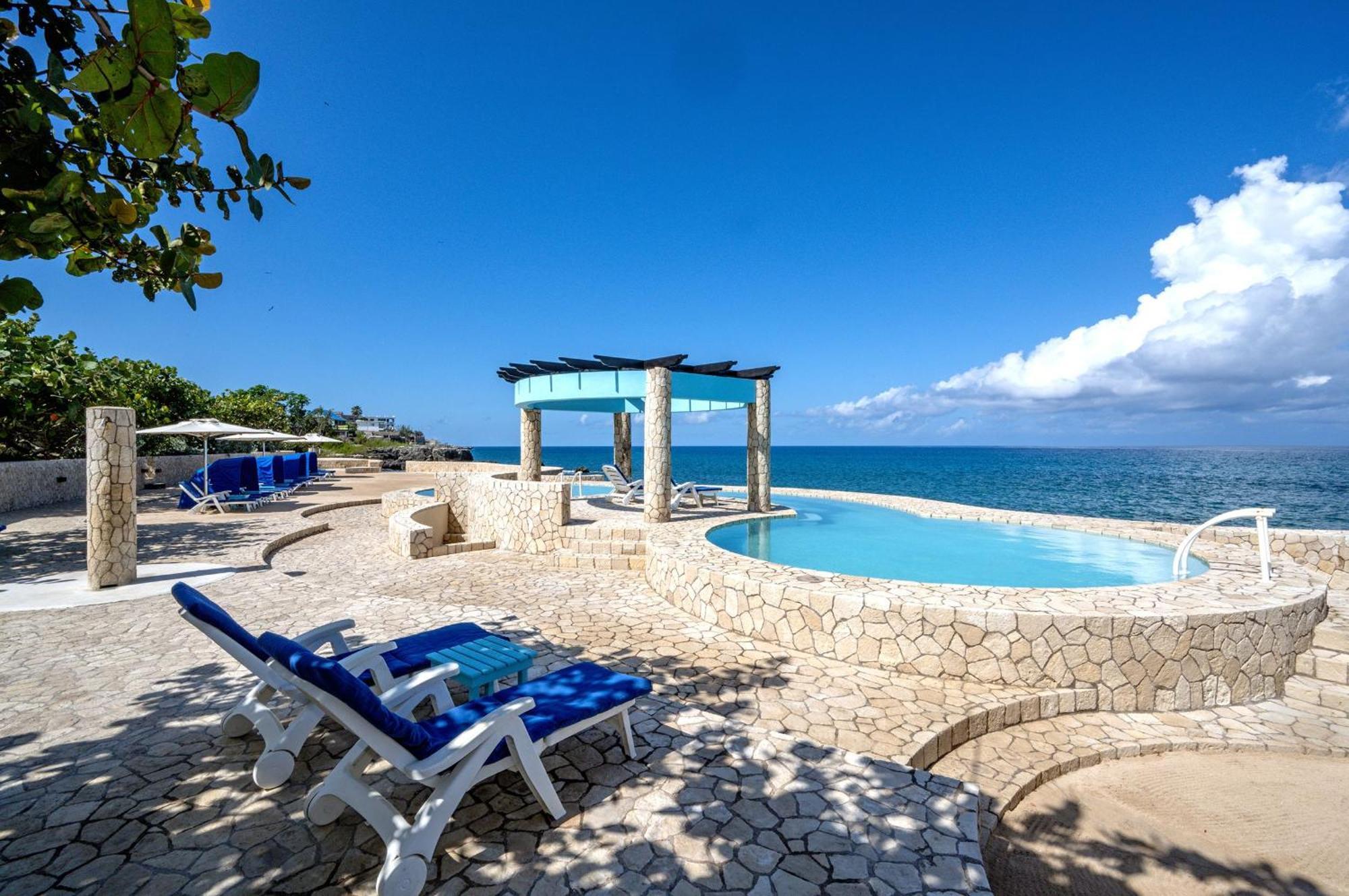 Ocean Cliff Hotel Negril Limited - Adults Only المظهر الخارجي الصورة