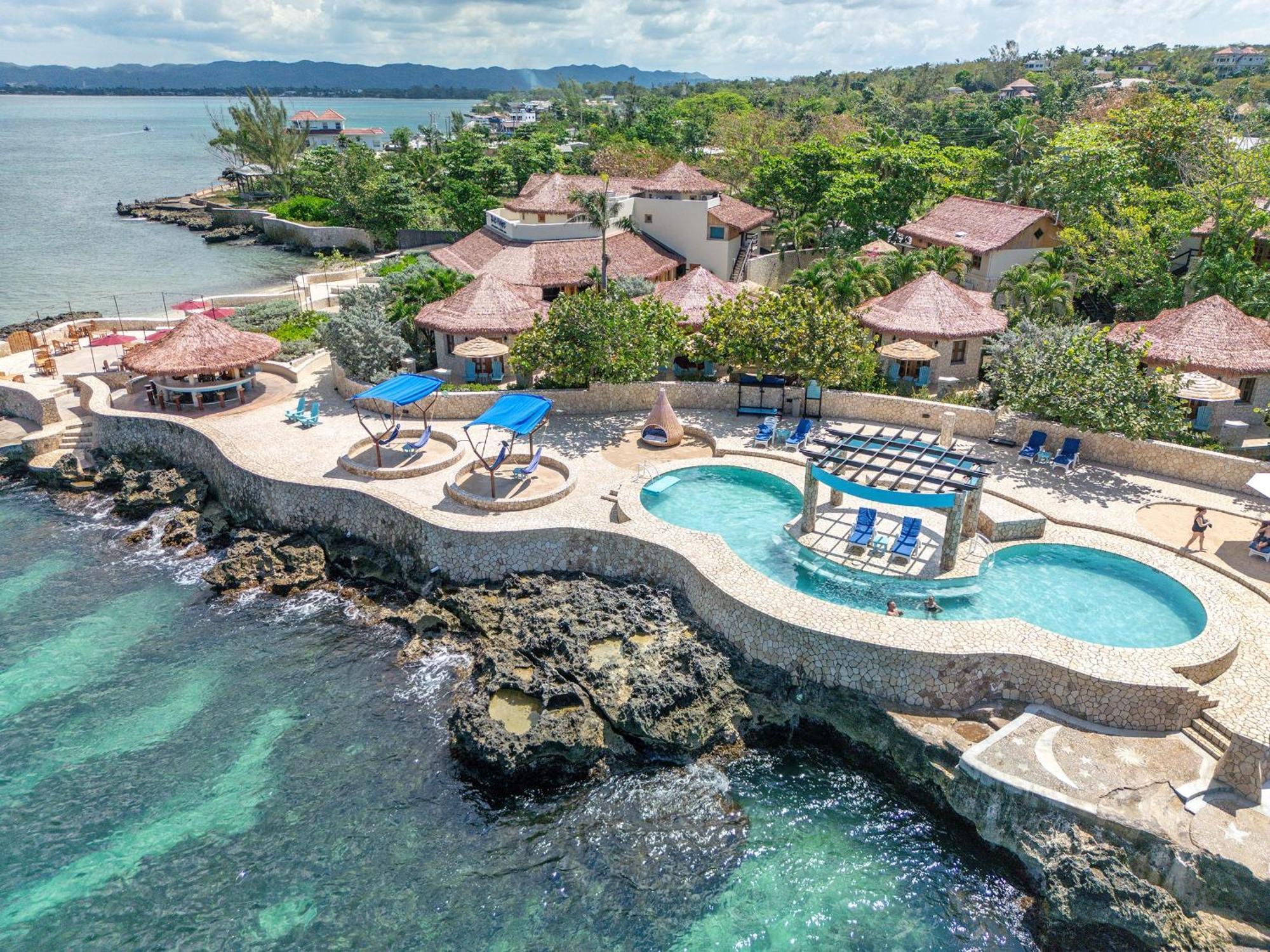 Ocean Cliff Hotel Negril Limited - Adults Only المظهر الخارجي الصورة